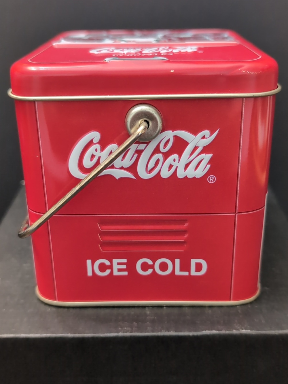 Coca Cola Tin Replica Of A Vintage Ice Chest. - Picture 3 of 8